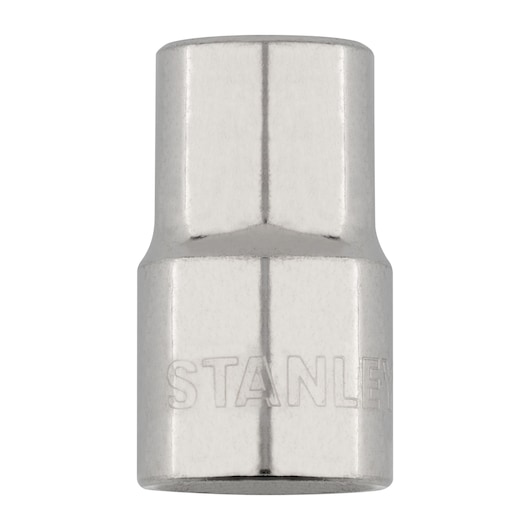 SOCKET MAXI DRIVE  ON WHITE BACKGROUND