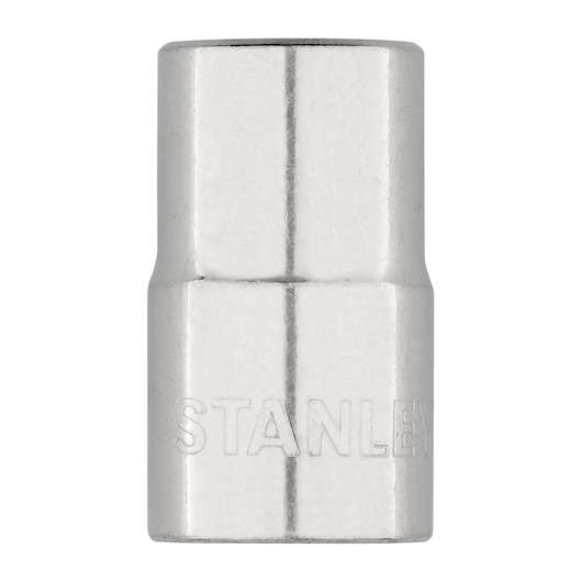 SOCKET MAXI DRIVE  ON WHITE BACKGROUND
